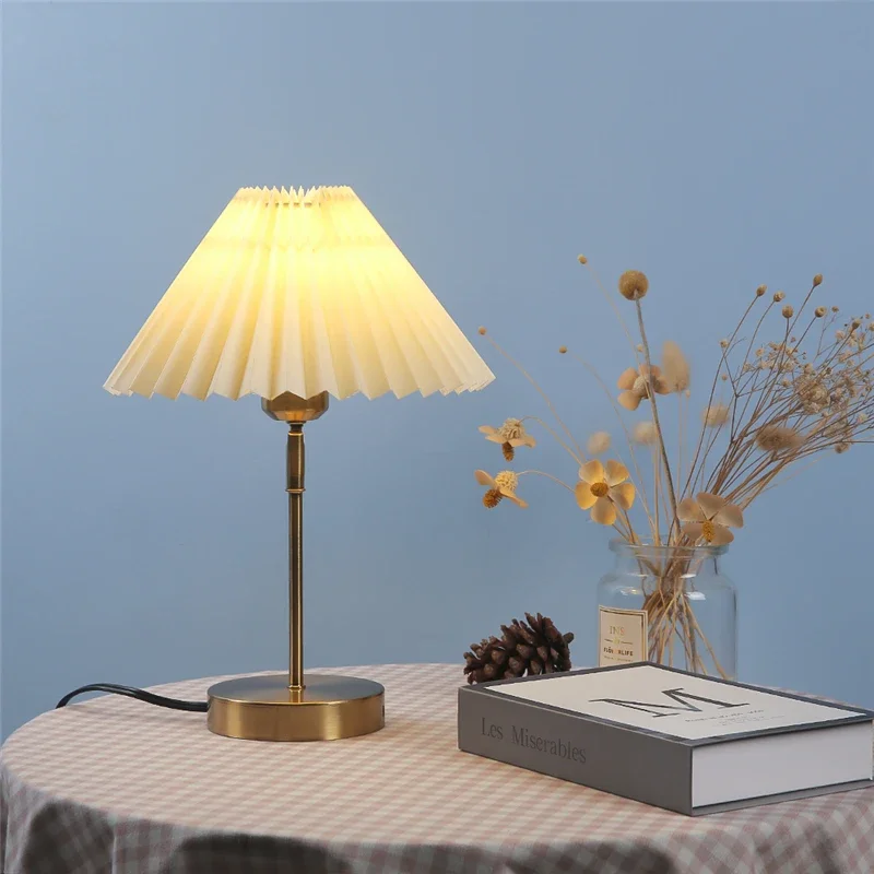 Moderne lampade da tavolo pieg - Lava Lamp Desktop recensione e prezzo
