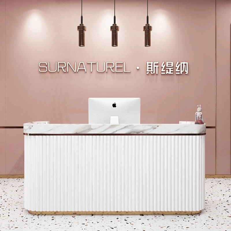 Contatori di cassa moderni di  - Furniture Lighting & Decor Magazine recensione e prezzo