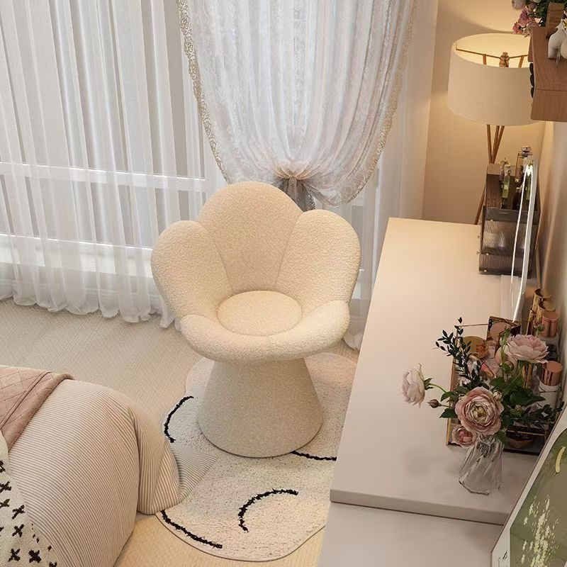 Sedia Girevole per Trucco, Nuo - Furniture Lighting & Decor Magazine recensione e prezzo
